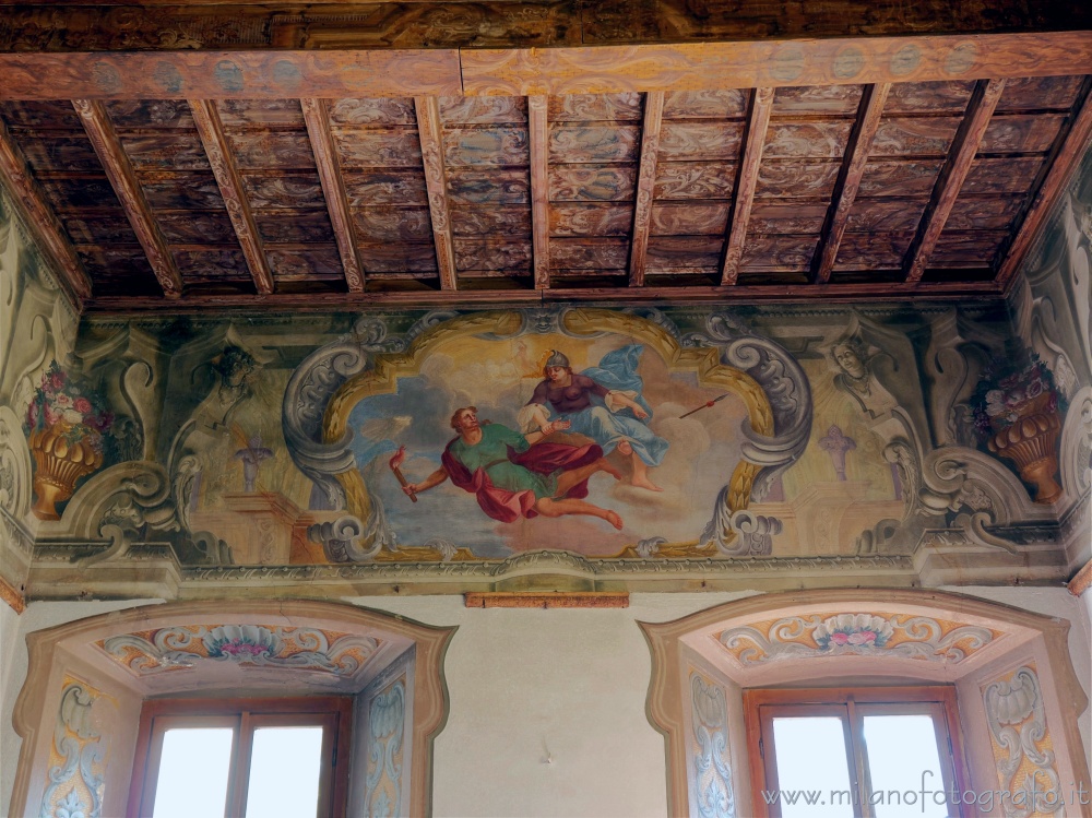 Vimercate (Monza e Brianza, Italy) - Minerva inciting Prometheus in one of the rooms of Palazzo Trotti